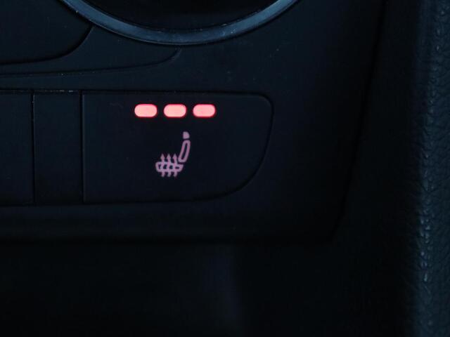 Audi Q3 1.4 TFSI Pro Line | Stoelverwarming | Trekhaak | Navigatie | Bi-Xenon | Bluetooth | Climate control | Cruise control | Parkeerhulp