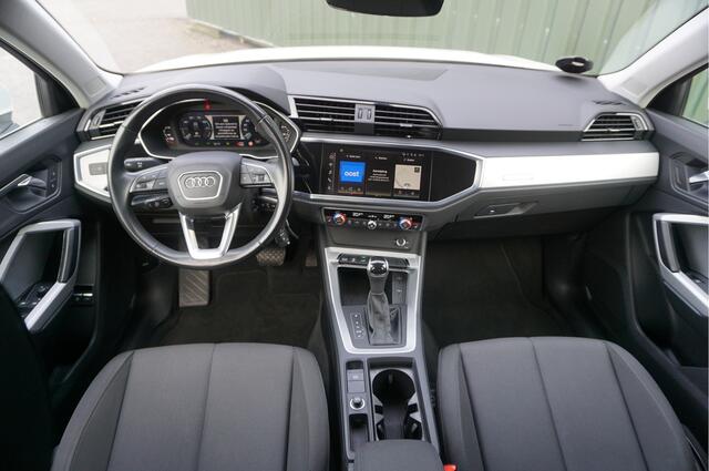 Audi Q3 45 TFSIe Plug-in Hybrid Business + Adapt. Cruise/ Navi/ Carplay/ LED/ PDC/ Garantie!
