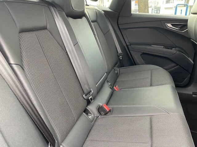 Audi Q4 Sportback e-tron 40 Launch Edition S Competition 77 kWh 65.000km Airco/ECC,S-Line,Virtueel Cockpit