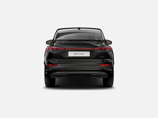 Audi Q4 Sportback e-tron 45 quattro Advanced edition 286 PK Assistentiepakket plus - Comfortpakket - Privacy glas