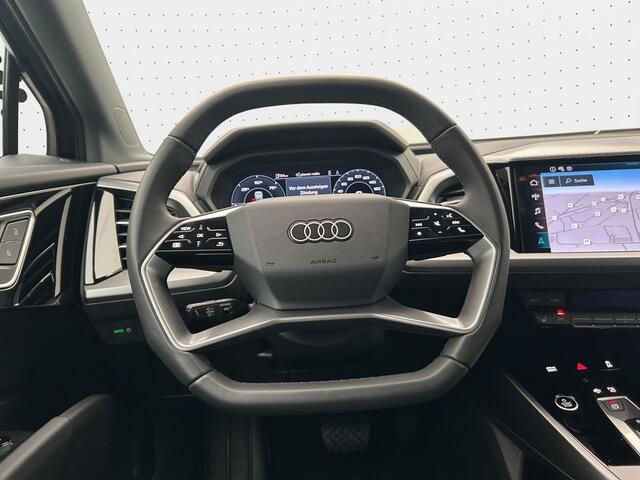 Audi Q4 Sportback e-tron 45 Quattro 286 PK 82 kWh Trekhaak Head-Up 20 Inch Camera Sportstoelen Stoelverwarming