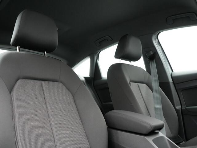 Audi Q4 Sportback E-Tron 35 Edition 55 kWh 170pk Dealer O.H INCL BTW | Adaptive Cruise | Camera | Verwarmde Stoelen | Virtual | Front Assist | Navigatie | DAB |