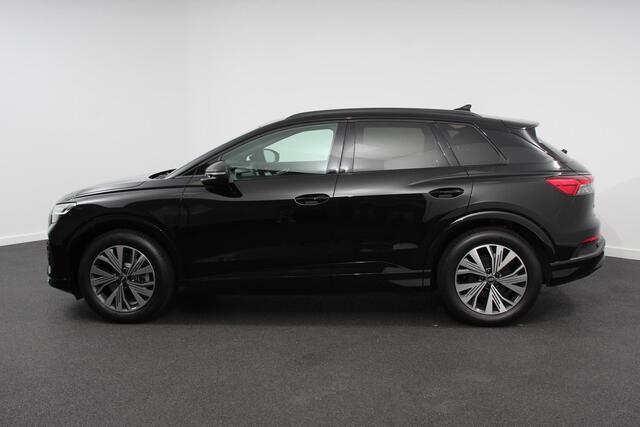 Audi Q4 e-tron 40 Advanced Edition | Navigatie | Climate Control | DAB | Led | Electrisch bedienbare achterklep | 19" Lichtmetalen velgen