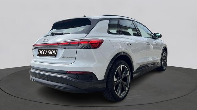 Audi Q4 e-tron 40 Advanced Edition 204Pk / Parkeerhulp V+A / Sfeerverlichting