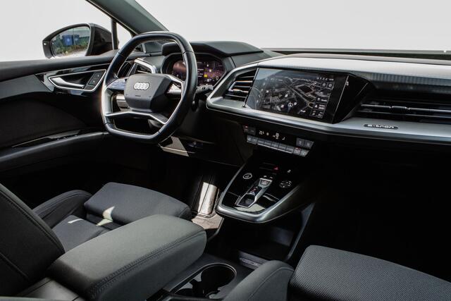 Audi Q4 e-tron 35 Launch edition Advanced 55 kWh Full map navigatie/ Crusie control/ Elek. achterklep/ Matrix LED/ DAB+