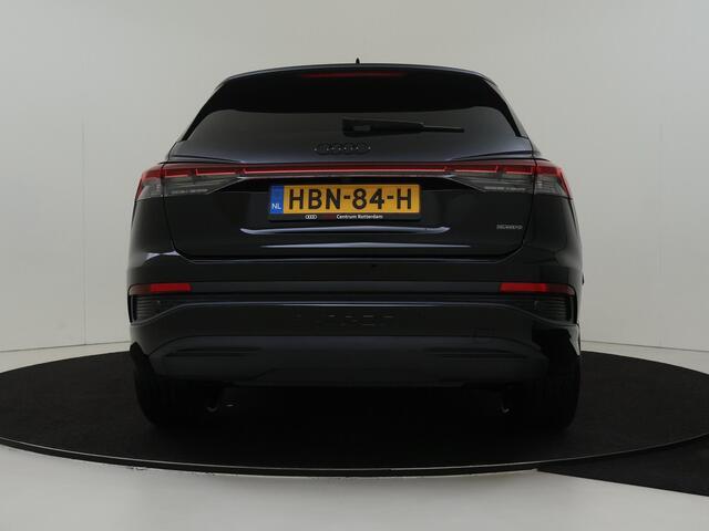 Audi Q4 e-tron 45 quattro Advanced edition 82 kWh | Achteruitrijcamera | LED Matrix | Stoelverwarming | Navigatie | Adaptieve cruise control | CarPlay | Elektrische achterklep |