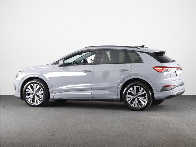 Audi Q4 e-tron 45 quattro Advanced edition 82 kWh 286pk | Assistentiepakket |Comfortpakket | Optiek pakket zwart Plus