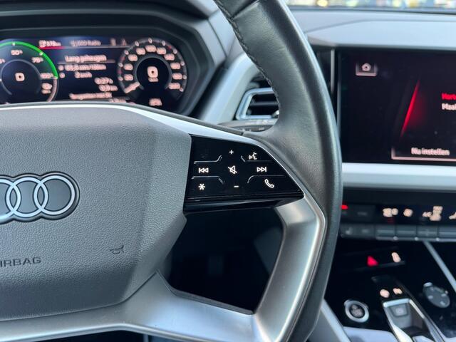 Audi Q4 e-tron 40 204 pk 77 kWh - stoelverwarming - incl. set org winterwielen