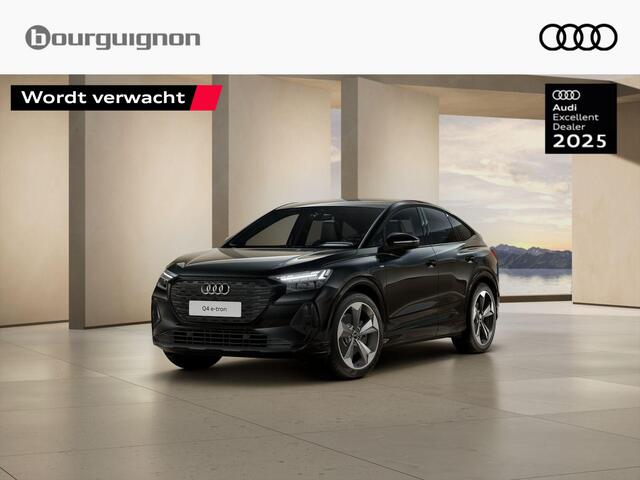 Audi Q4 e-tron S edition Competition 45 82 kWh | 286 PK | 21 Inch velgen | Privacyglas | Trekhaak | Assistentiepakket Plus |