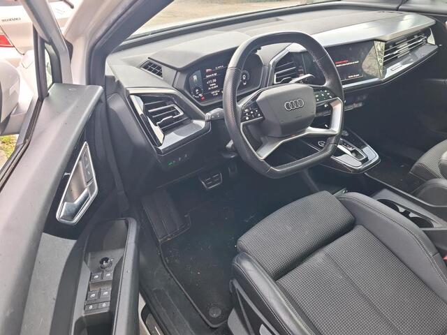 Audi Q4 e-tron 40 3x S-Line Competition 204pk PANORAMA Origineel NL