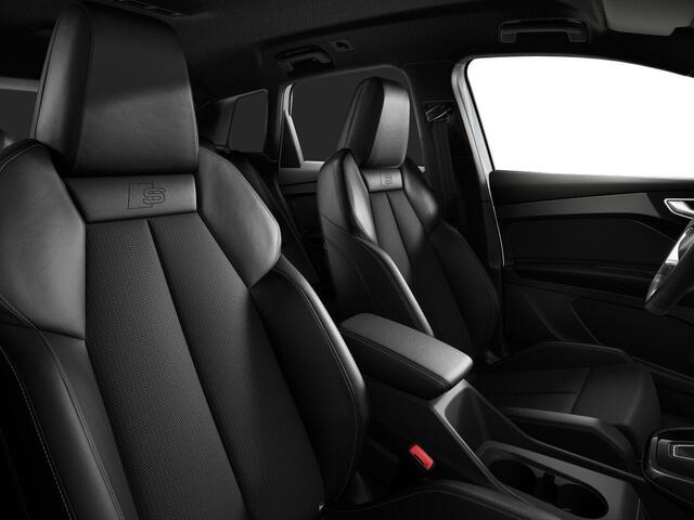 Audi Q4 e-tron 45 quattro S edition Competition 82 kWh 286pk | Assistentiepakket plus | Optiek pakket zwart plus | Ambient verlichting | Dodehoek detectie | Privacy glas |