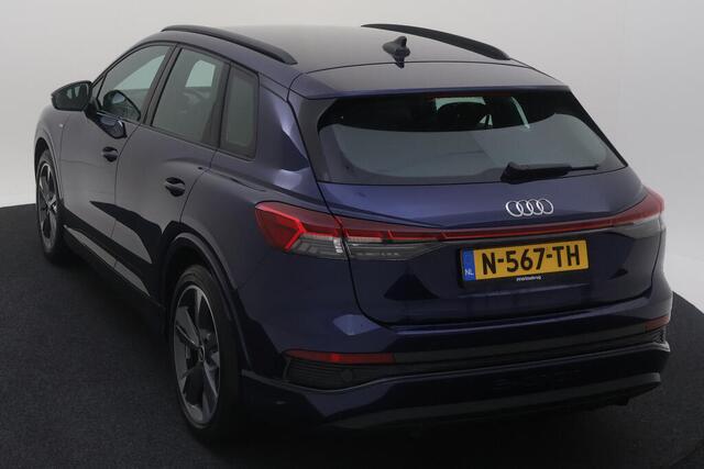 Audi Q4 e-tron 40 204pk 77 kWh S edition / S-Line Exterieur & Interieur / Navigatie / Elek. Achterklep / Parkeersensoren Voor & Achter / 20" LMV
