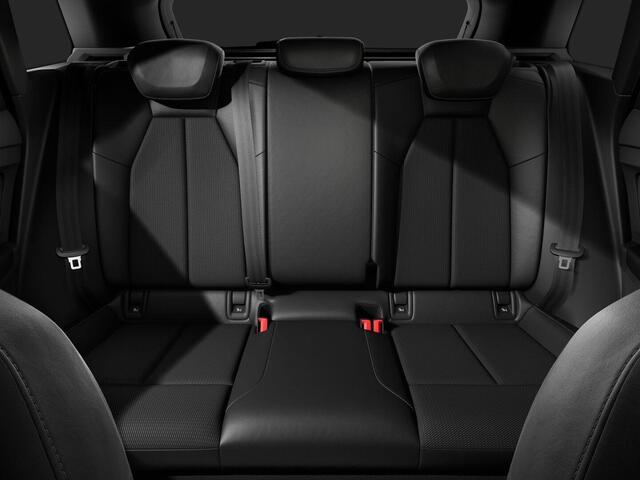 Audi Q4 e-tron 45 S edition Competition 82 kWh 286 pk | Assistentiepakket plus | Comfortpakket | Comfortsleutel | Glazen panoramadak |