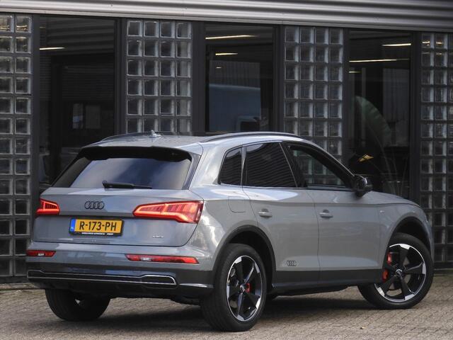 Audi Q5 2.0TFSI/ PANORAMADAK/ HEAD-UP/ RS-STOELEN/ CAMERA