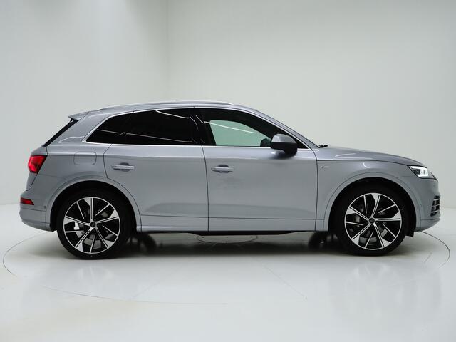 Audi Q5 55 TFSI e quattro Competition | Panoramadak | RS Stoelen | Luchtvering | 360 | Keyless | Trekhaak