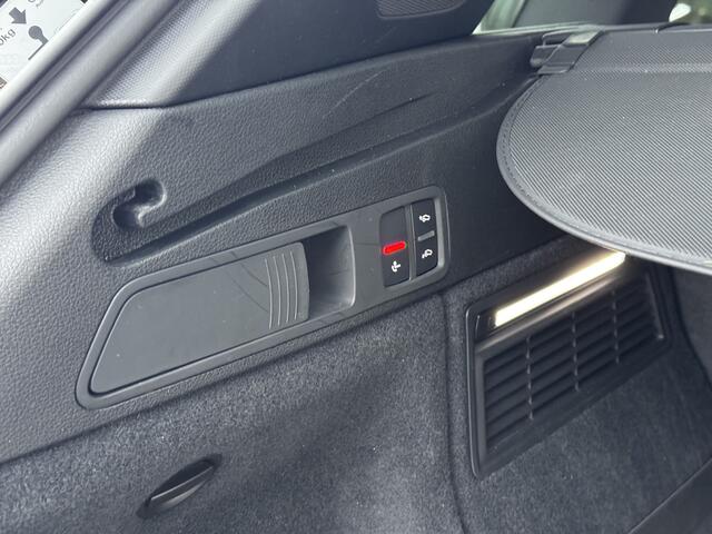 Audi Q5 3.0 TFSI SQ5 quattro | Exclusive Panther Black | Trekhaak