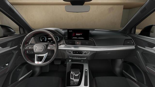 Audi Q5 Sportback S edition Competition 50 TFSI e 220 kW / 299 PK SU panoramadak, assitentiepakket tour&parking, B&O soundsysteem, luchtvering, leder/alcantara interieur, optiekpakket zwart plus, rode stiksels interieur