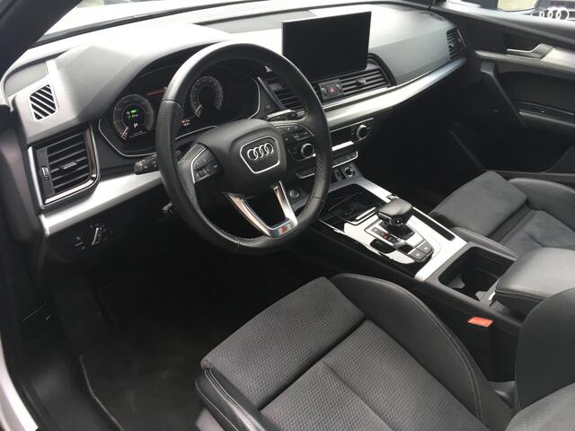Audi Q5 55 TFSI e S-line Black Edition