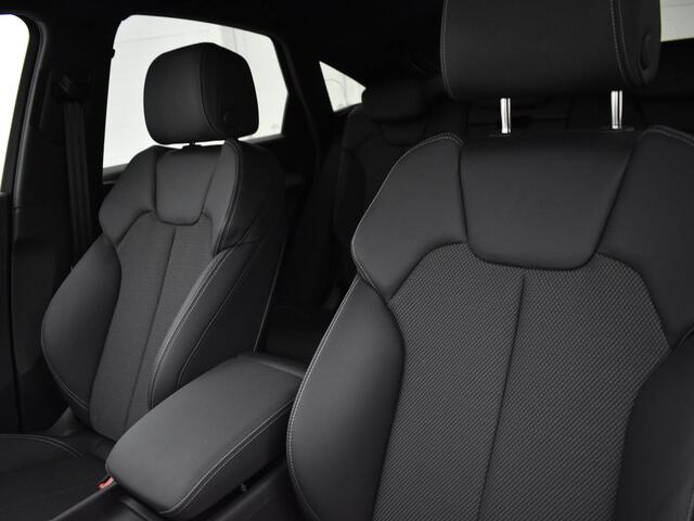 Audi Q5 Sportback 55 TFSIe 367pk S-tronic S edition Competition · Keyless · Camera · Elek. trekhaak · Elek. Achterklep · Apple/Android Car Play · 19'' Inch ·