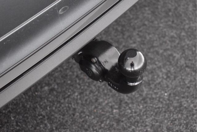 Audi Q5 55 TFSI e 368pk S edition Competition Luchtvering Trekhaak Camera Keyless Matrix Led Navigatie