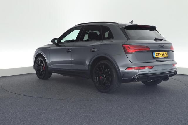 Audi Q5 55 TFSI e 368pk S edition Competition Luchtvering Trekhaak Camera Keyless Matrix Led Navigatie