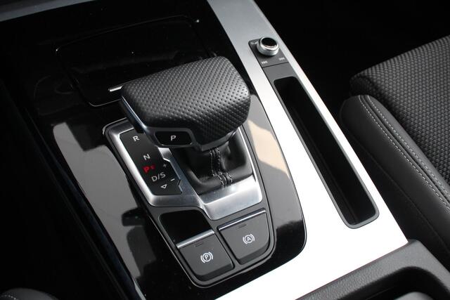 Audi Q5 Sportback 50 TFSI e S Edition S-Tronic Plug in Hybrid | Navigatie | Climate Control | Camera | Adaptive Cruise Control | Elektrische Achterklep | Led Matrix | Stoelverwarming |