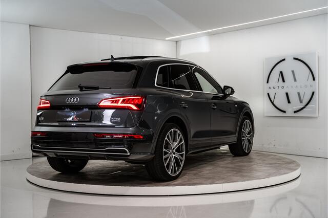 Audi Q5 2.0 TFSI Quattro 2x S-Line 252PK NL AUTO+NAP | Pano | luchtvering | Sfeer | Virtual | MATRIX