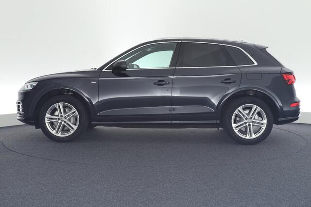 Audi Q5 50 TFSI e 299pk quattro 2x S-Line Camera Navigatie