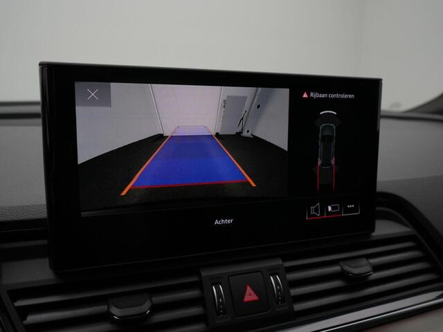 Audi Q5 50 TFSI e 299 pk S-tronic quattro S edition | Panoramadak | Leder/alcantara | Matrix LED | Achteruitrijcamera | Stoelverwarming