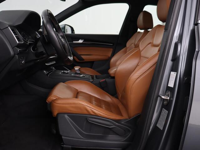 Audi Q5 50 TFSIe quattro S edition | Leder | Luchtvering | Stoelverwarming | Trekhaak | Full LED | Keyless | Navigatie | Sportstoelen