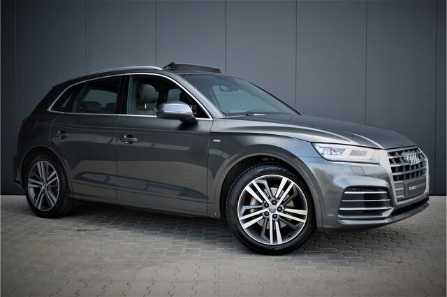 Audi Q5 2.0 TFSI quattro Launch Edition | Bang & Olufsen | Panoramadak | Stoelverwarming | Luchtvering | RS Stoelen | Adaptive Cruise Control | B&O | Elektrische Stoelen | Camera | Dodehoekdetectie | Keyless