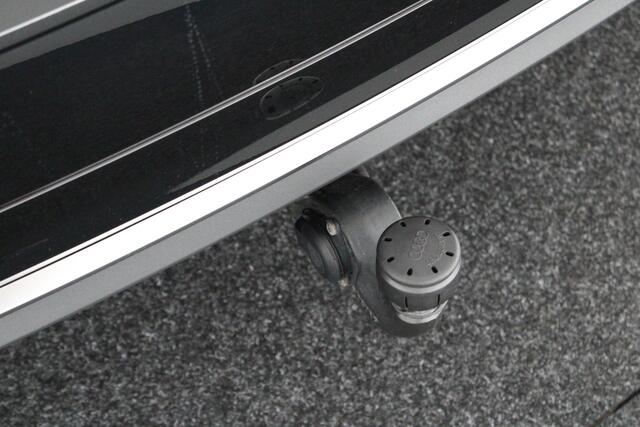 Audi Q5 55 TFSI e 367pk quattro S-Line Trekhaak Camera Panoramadak Keyless Matrix Led Virtual Cockpit Navigatie