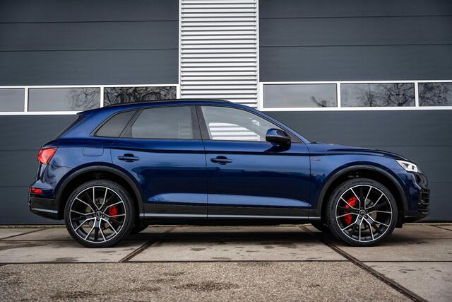 Audi Q5 55 TFSI e quattro Competition |RS zetels |Pano dak |Gevlakt stuur |Ambiance verlichting |Matrix Led |
