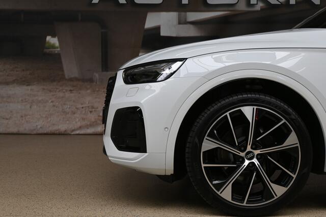 Audi Q5 55 TFSIe 367pk quattro Competition | Luchtvering | Panoramadak | Head-up | Matrix LED | 100% (Dealer) onderhouden label | ALL-IN RIJKLAARPRIJS