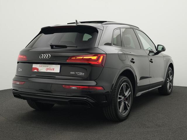 Audi Q5 55 TFSI e 367 pk S-tronic S edition Competition / S-Line | Panoramadak | Geheugenstoel | Rondomzicht camera | Bang & Olufsen | Matrix LED | Leder/alcantara