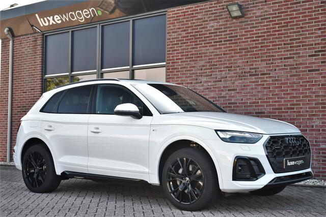 Audi Q5 50 TFSI e S-Edition Pano Trekh Optic-black Sfeer Camera