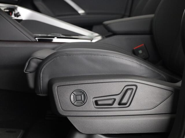 Audi Q5 2.0 TFSI e-hybrid quattro S edition Competition | Mmi experience pro | Glazen panoramadak | Tech plus | Privacy glas |