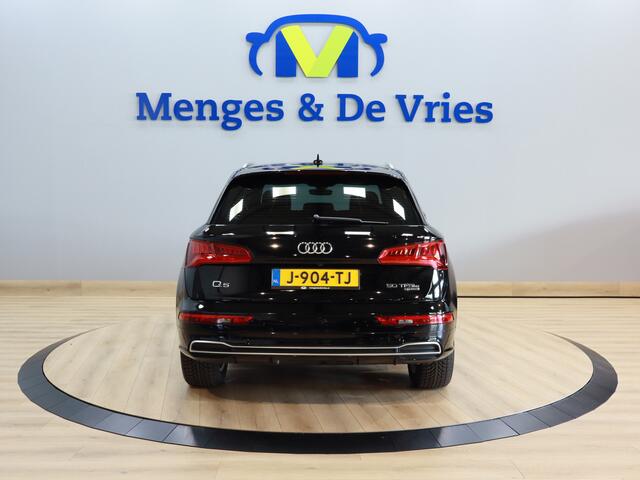 Audi Q5 50 TFSI e quattro S edition S Line Airco ECC | LED | Cruise Control | Apple Carplay | Camera | Navigatie | Isofix | NAP