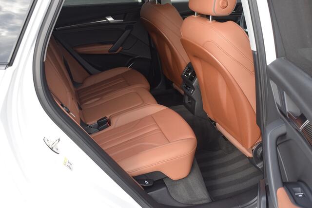 Audi Q5 Sportback 50 TFSI e 299pk S-line | Cognac leder | Luchtvering | Carbon | 22"