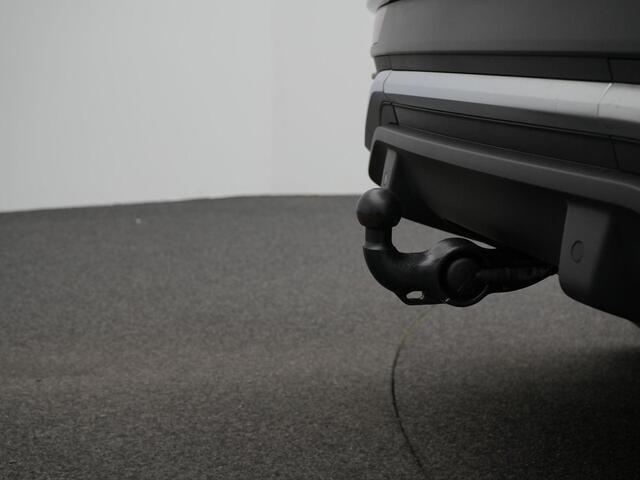 Audi Q5 50 TFSI e 299 pk S-tronic S edition Competition / S-Line | Panoramadak | Trekhaak | Matrix LED | Achteruitrijcamera | Stoelverwarming