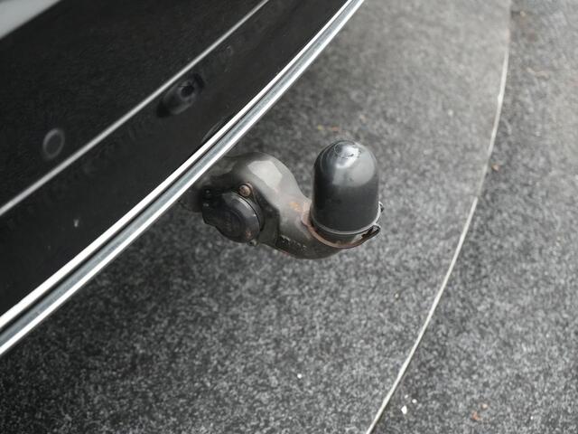 Audi Q5 50 TFSI e quattro S Line Plug In Hybrid 299pk Dealer O.H PHEV | Luchtvering | Trekhaak Af Fabriek | Adaptive Cruise | Camera | Virtual | Apple Carplay | Alcantara Sportstoelen Verwarmd | Keyless | Navigatie | DAB |