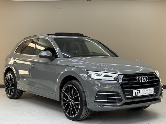 Audi Q5 55 TFSI e quattro Competition, 300Pk, 2019, Dealer onderhouden, Panoramadak, Cruise control, Climate control, Nardo grijs, Sportstoelen, Digitale tellers, Elektrische stoelen, Navigatie, Getinte ruiten,