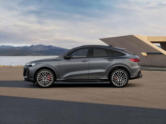 Audi Q5 S edition Competition e-hybrid | 367 PK | 21 inch velgen | Panorama glasdak | Privacyglas | Tech Pro Pakket | Leder interieur|