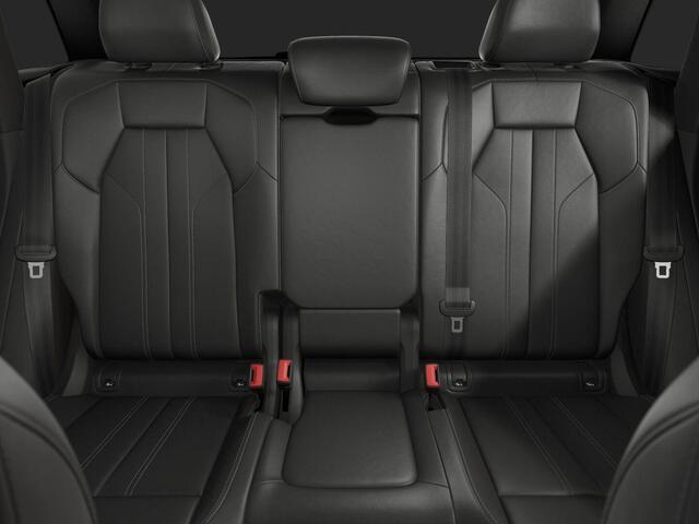 Audi Q5 2.0 TFSI e-hybrid quattro S edition 299 PK · Tech pro · Adaptieve luchtvering · Glazen panoramadak · Elek. wegklapbare trekhaak