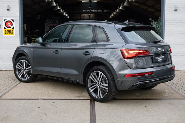 Audi Q5 50 TFSI e S edition Competition quattro *ACC | Elek. Trekhaak | Matrix LED | Virtual Cockpit | Keyless | Navi | Clima | Stoelverwarming*