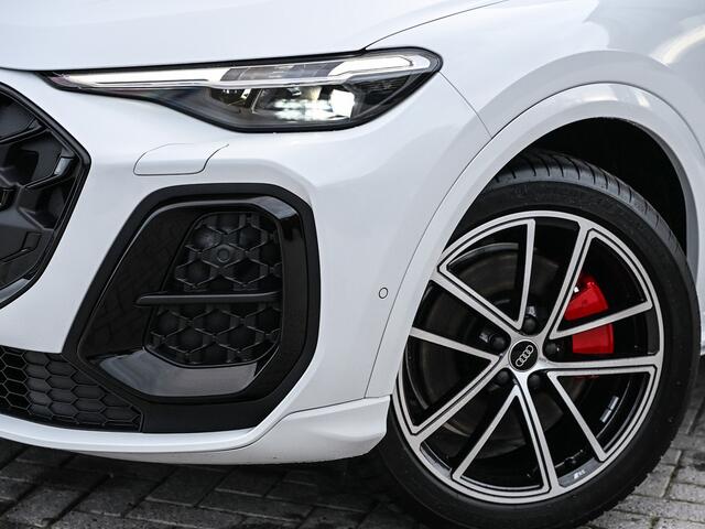 Audi Q5 Sportback 2.0 TFSI 368 PK E-HYBRID QUATTRO S EDITION COMPETITION | AMBIANCE INTERIEUR | TECH PRO PAKKET | HEAD-UP | STOEL- EN STUURVERWARMING | ACHTERBANK VERWARMD | ADAPTIVE CRUISE | B&O SOUND SYSTEM | 360 CAMERA | EL.TREKHAAK |