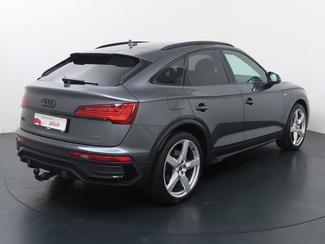 Audi Q5 Sportback 55 TFSI e S edition | 367 PK | SoH 100% | Trekhaak | Matrix LED koplampen | Luchtvering | Head-up display | B & O soundsystem | 21" LM velgen |
