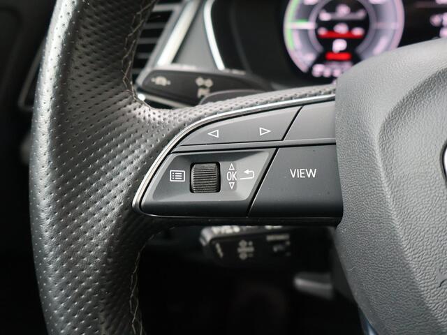 Audi Q5 Sportback 55 TFSI e S edition | 367 PK | SoH 100% | Trekhaak | Matrix LED koplampen | Luchtvering | Head-up display | B & O soundsystem | 21" LM velgen |