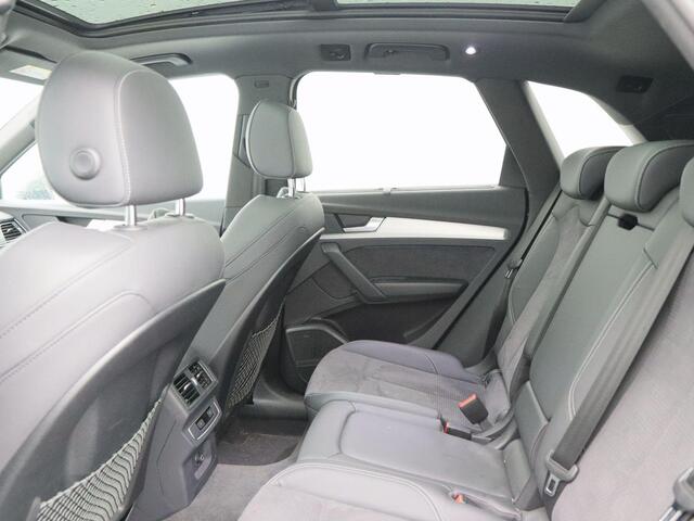 Audi Q5 50 TFSi e 299 Pk Automaat S-Line Competition | Full LED | Panoramadak | Adaptive Cruise | CarPlay | Stoelverwarming | 360 Camera | 20 Inch | Trekhaak | 41.076 Km!!