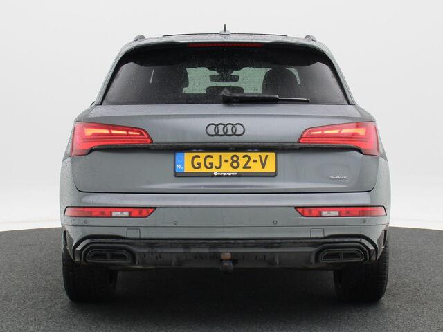 Audi Q5 50 TFSi e 299 Pk Automaat S-Line Competition | Panoramadak | B&O | 360° Camera | Adaptive Cruise | Trekhaak | LED | 20 Inch | 19.862 Km!!